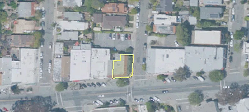 1391 Solano Ave