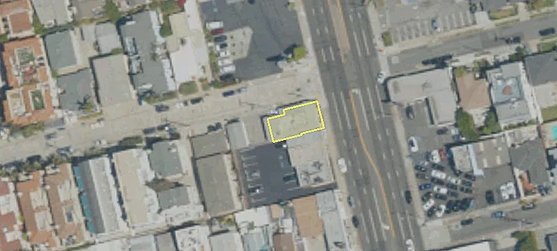 861 Pacific Coast Hwy