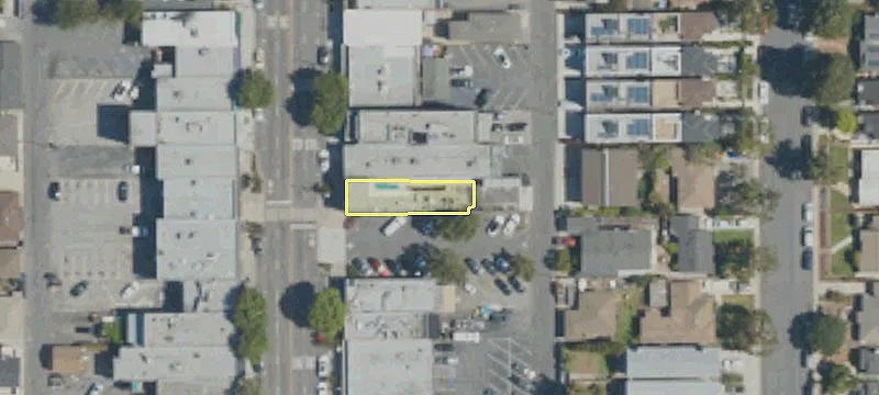 422 Main St