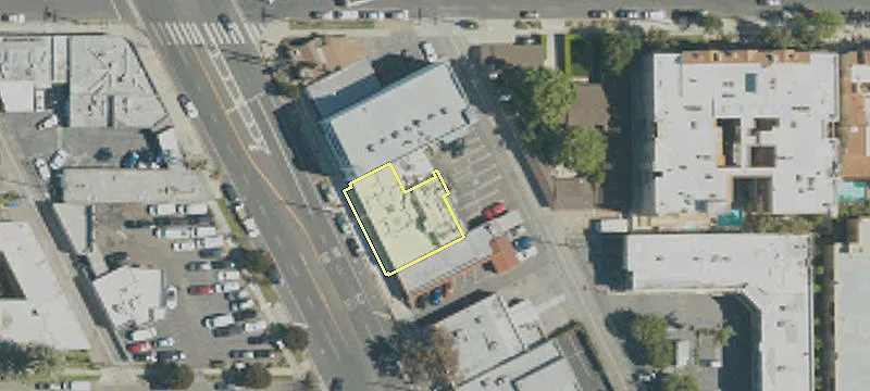 4212 Lankershim Blvd