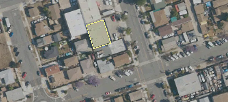 1332 Coolidge Ave