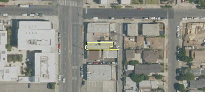 7852 Lankershim Blvd