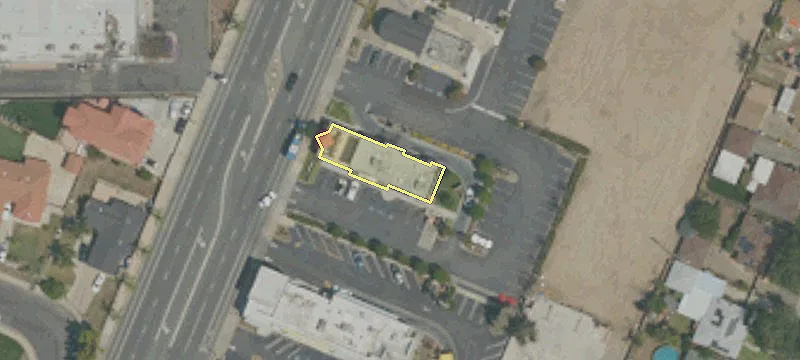 2204 Garey Ave