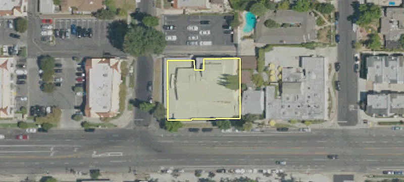 12021 Riverside Dr