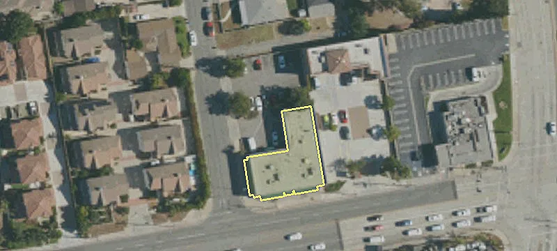 9945 Lowr Azusa Rd