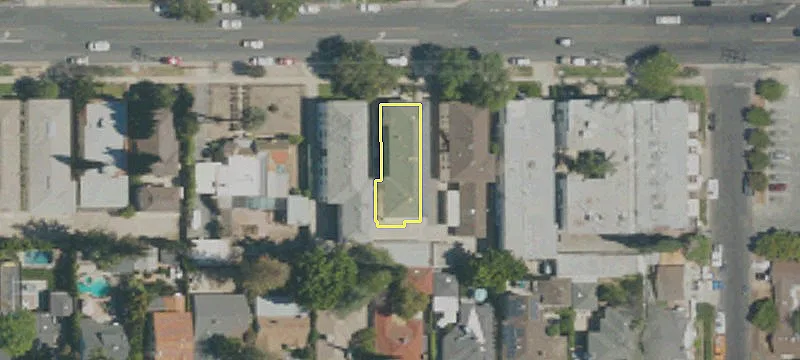 12222 Magnolia Blvd
