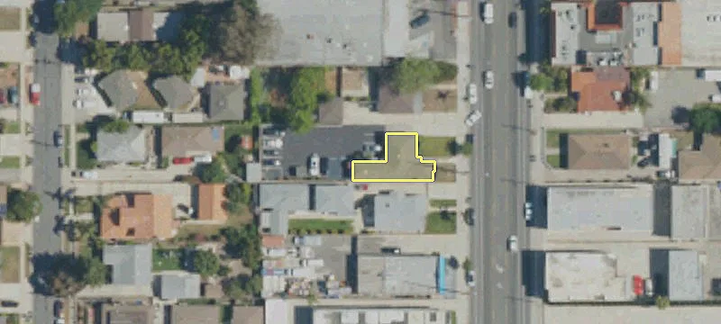 25209 Narbonne Ave