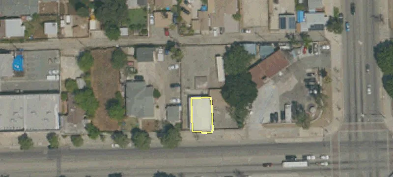 637 Holt Ave