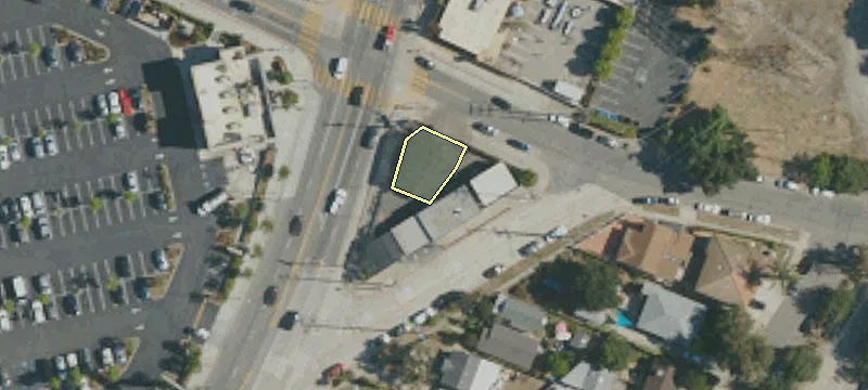 7320 Figueroa St
