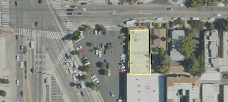4758 Lankershim Blvd