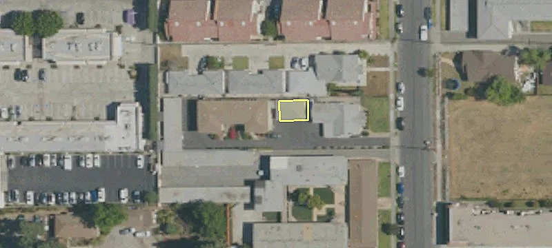 229 Lincoln Ave