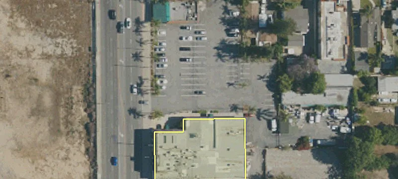 220 San Gabriel Blvd
