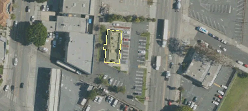 1335 Soto St