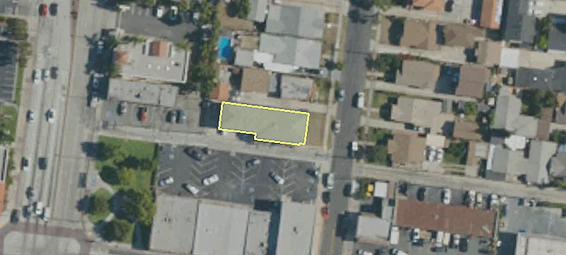 6337 Woodward Ave