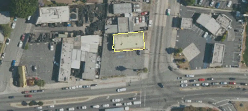 5165 Imperial Hwy