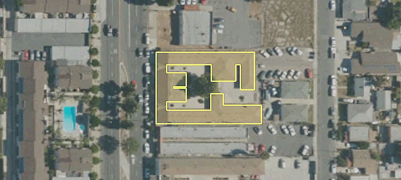 2260 Santa Fe Ave