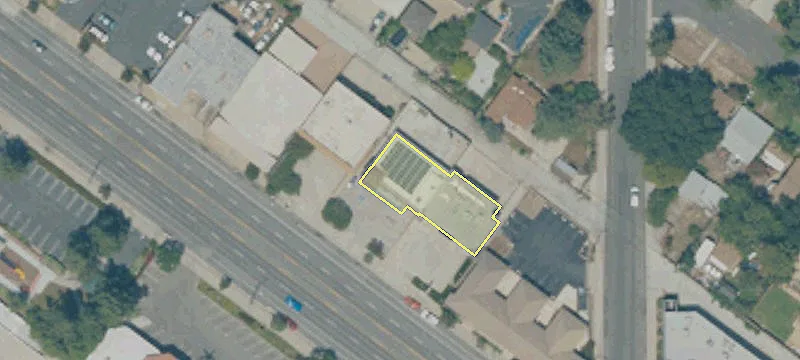 3933 Foothill Blvd