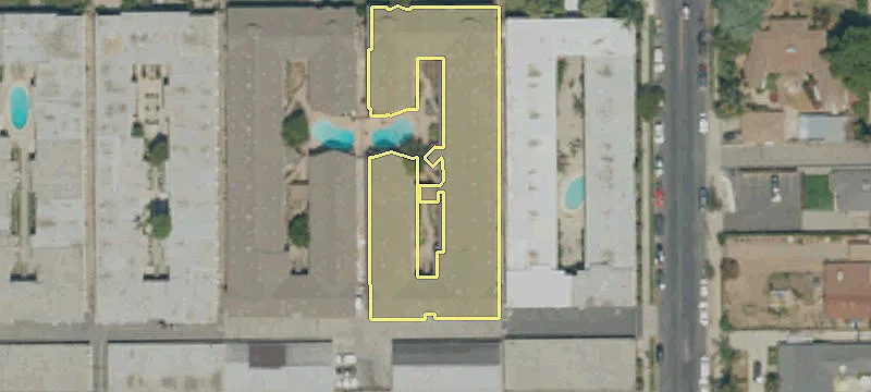 19916 Roscoe Blvd