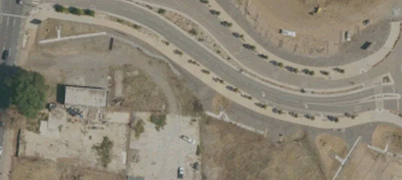 Twin Oaks Vly Rd