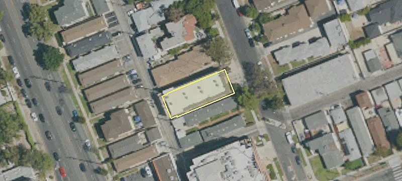 215 Cordova St