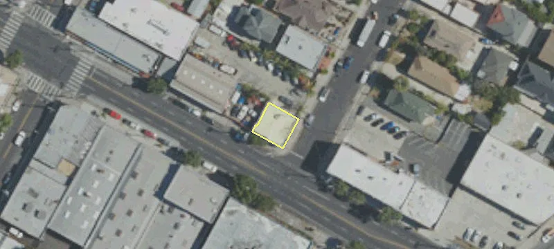 1135 Venice Blvd
