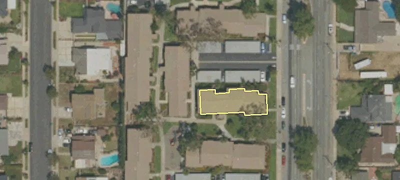 653 Juanita Ave