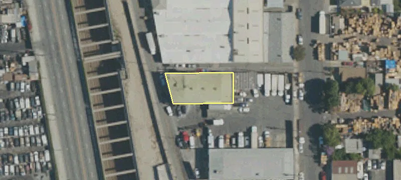 8122 Alameda St