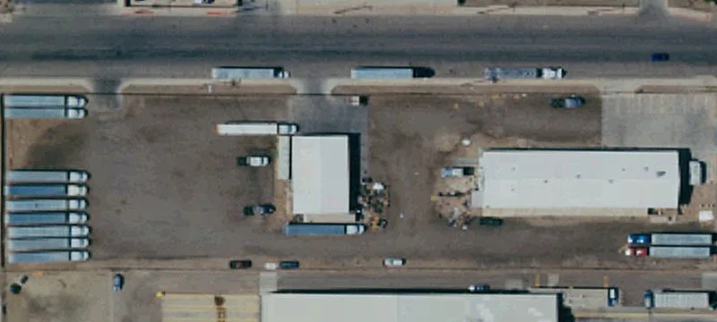 2nd St At W Commercial Ave