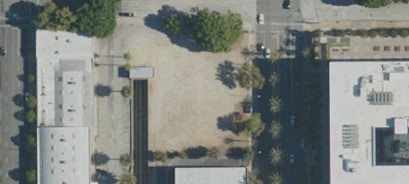 77 Arroyo Pkwy