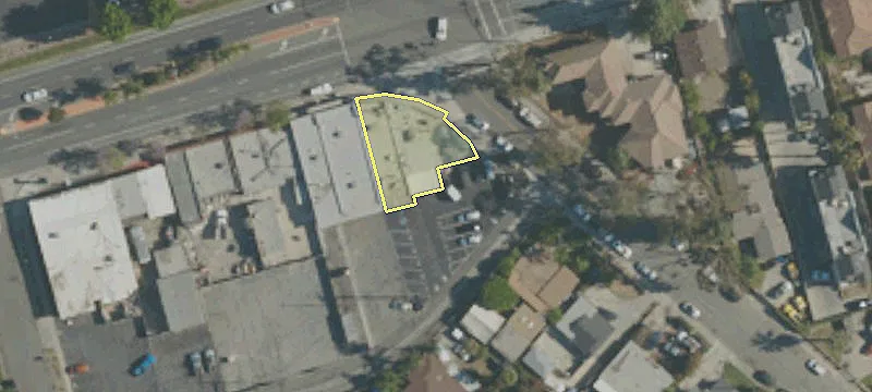 13126 Ramona Blvd