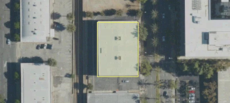 121 Arroyo Pkwy
