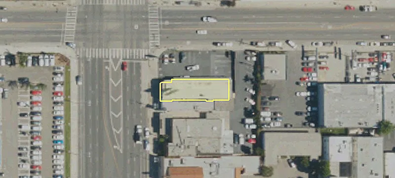 5960 Van Nuys Blvd