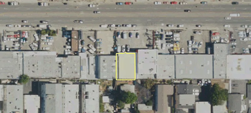 14358 Oxnard St