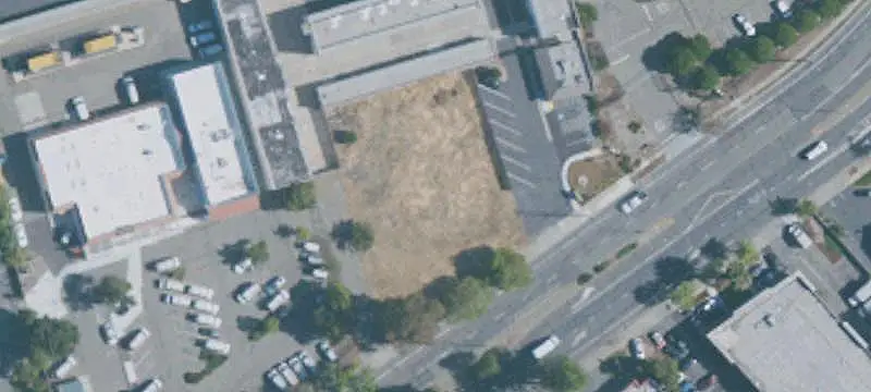 Mowry Ave