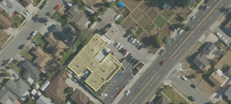 3541 Puente Ave