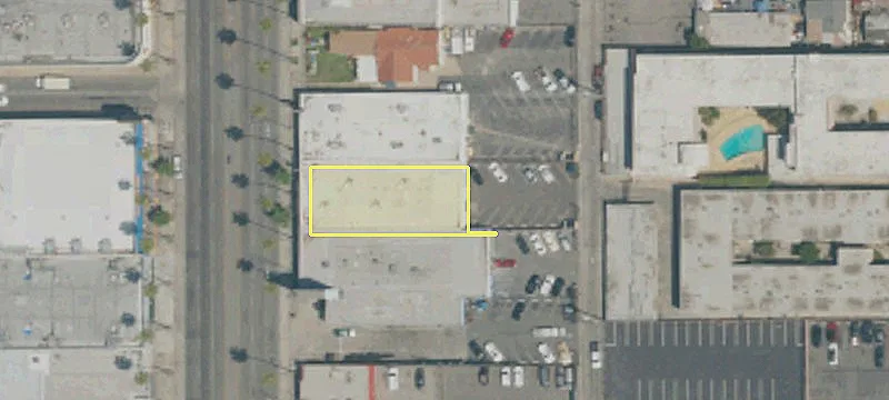 6716 Van Nuys Blvd