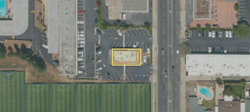 625 Barranca Ave