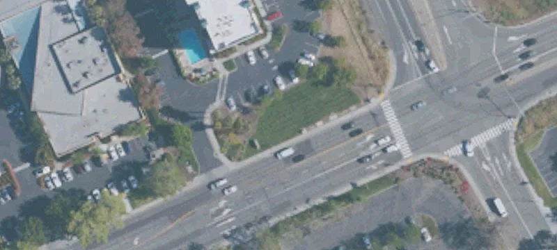 Warren Ave
