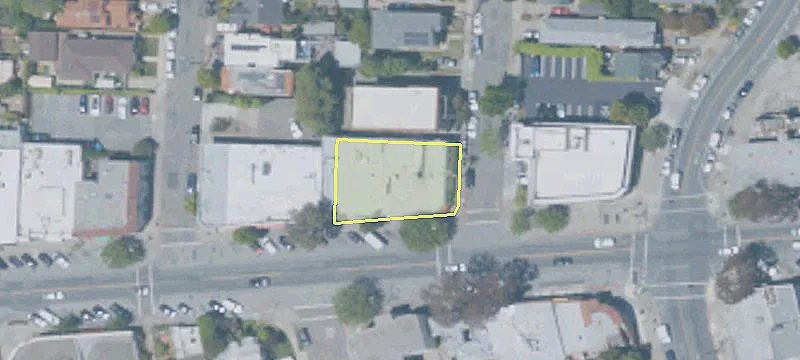 1415 Solano Ave
