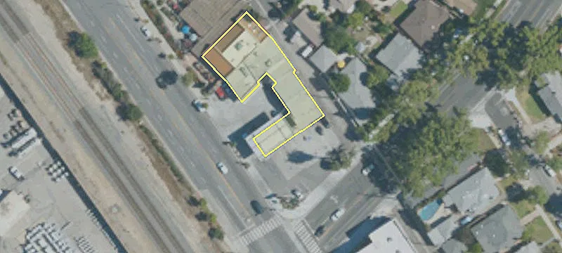 5800 San Fernando Rd