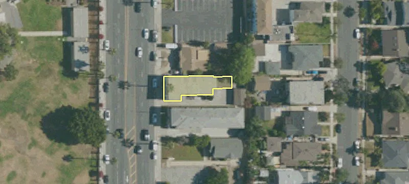 2050 Cherry Ave
