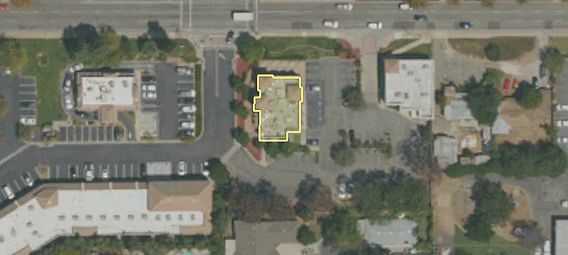 952 Arrow Hwy
