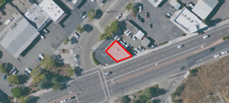 2589 Old 1st St