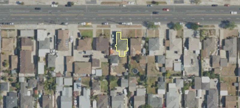 2802 Marine Ave