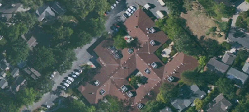 300 Neal St