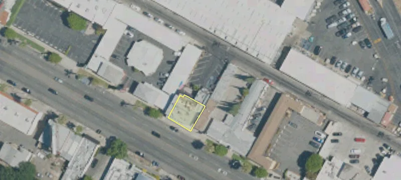 11801 Ventura Blvd