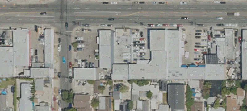 14248 Oxnard St