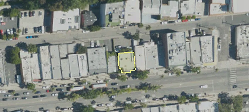 12423 Ventura Blvd