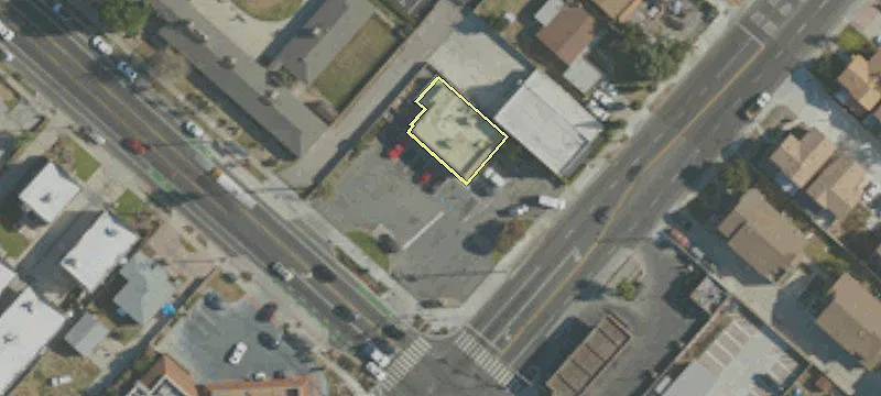 3705 Puente Ave