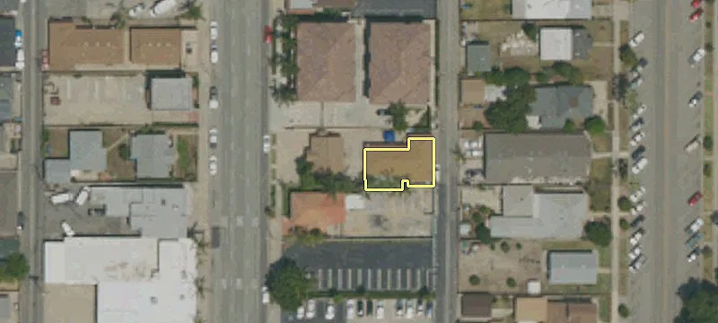 328 Azusa Ave